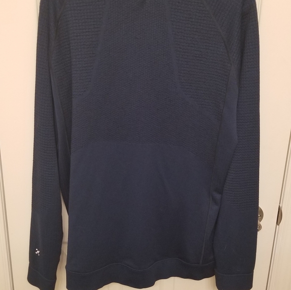 Lululemon engineered warmth full zip - Picture 2 of 4